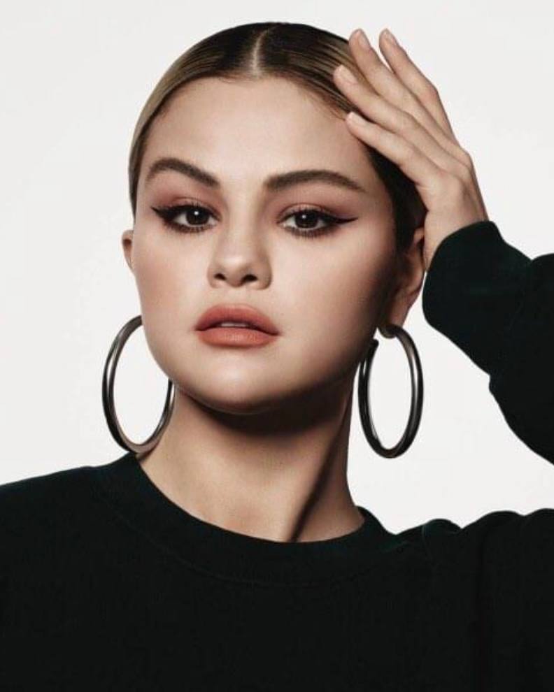 Selena Gomez Expounds on the Reasoning Behind Disabling Instagram Comments