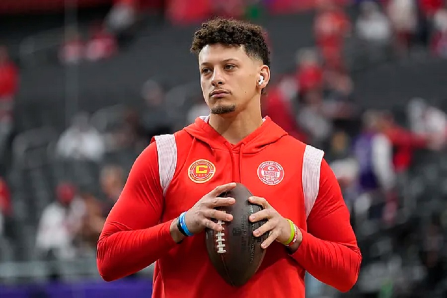 Patrick Mahomes is body-shamed after cameras caught him showing up at Kansas City Chiefs training