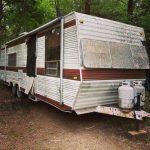 Homeless Woman Transforms “Ugly” Abandoned Trailer into Stunning Home!