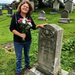 Woman Invites Man She Met Online to Her Home, Then Finds His Photo at a Cemetery Before His Arrival — Story of the Day