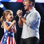 It was an unforgettable moment! Simon Cowell and his son delivered an adorably angelic rendition of “Don’t Stop Believin’.”