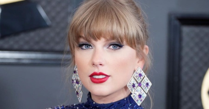 <> The recent outing of Taylor Swift became the subject of heated discussions