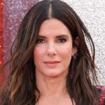 🌸 Sandra Bullock was captured by the paparazzi for the first time since the death of her boyfriend